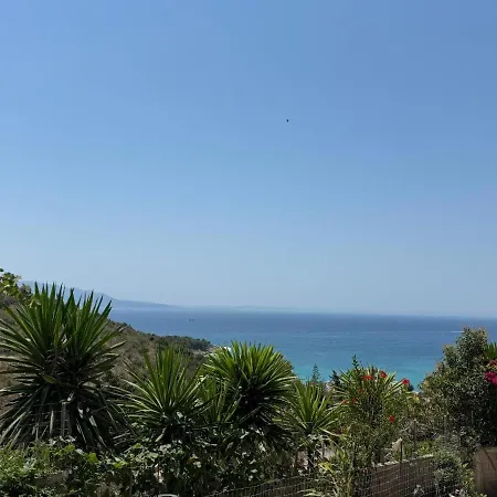 Blue Waves Apartment Sarandë